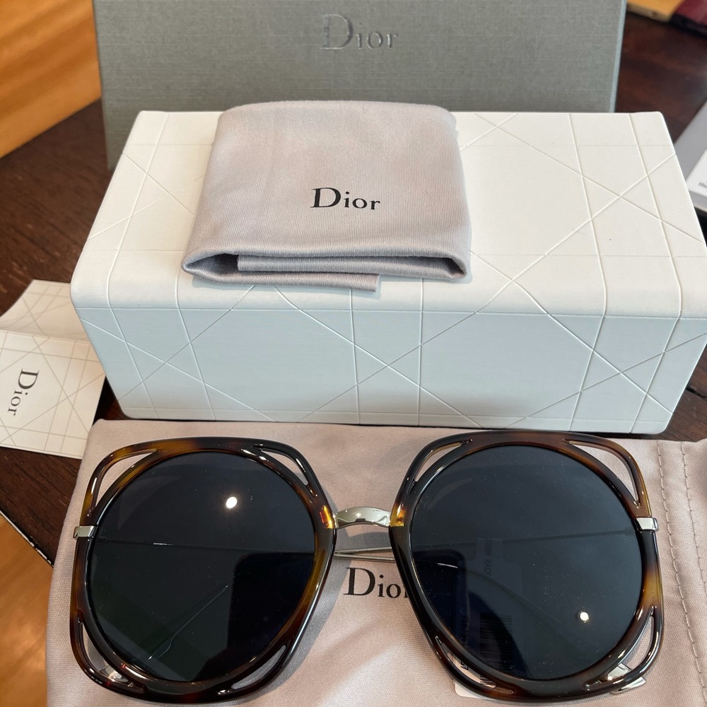 Dior Direction Square DM2A9 Sunglasses New
